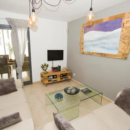 Вилла Cosmo By Dreaming Lanzarote